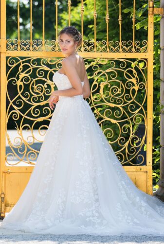 Brautkleid MissGermany 2019 Ivory Romina MGB32 1 Bei Avorio Vestito Brautmode In Berlin