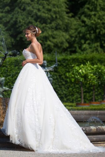 Brautkleid MissGermany 2019 Ivory Romina MGB32 3 Bei Avorio Vestito Brautmode In Berlin