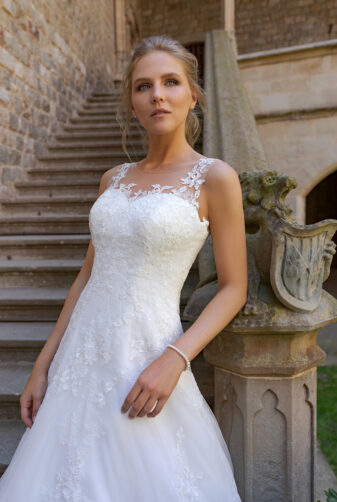 Brautkleid Stella B1736 1 Amera Vera 2019 Avorio Vestito Eiche Berlin