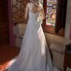 Brautkleid Ivory Amanda B1981 3 Guenstiges Hochzeitskleid 2019 Bei Avorio Vestito Eiche Berlin