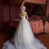 Brautkleid Ivory Holly B1956 3 Guenstiges Hochzeitskleid 2019 Bei Avorio Vestito Eiche Berlin