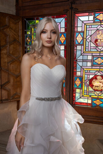 Brautkleid Ivory KarenB1851 2 Guenstiges Hochzeitskleid 2019 Bei Avorio Vestito Eiche Berlin