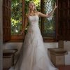 Brautkleid Ivory Laura B1984 1 Guenstiges Hochzeitskleid 2019 Bei Avorio Vestito Eiche Berlin