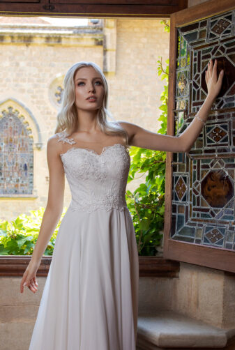 Brautkleid Ivory Octavia B1961 2 Guenstiges Hochzeitskleid 2019 Bei Avorio Vestito Eiche Berlin