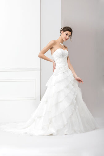 EGLANTINE CREATIONS 2019 Brautkleid EC19 TACT 2128 Bei Avorio Vestito Eiche Berlin