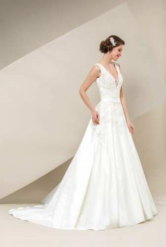 EGLANTINE CREATIONS 2019 Brautkleid EC19 Trapeze 3159 Bei Avorio Vestito Eiche Berlin
