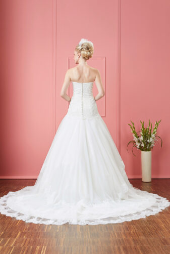 Fuchs 2019 Brautkleid D 03296 2 Avorio Vestito Eiche Brautmode Berlin