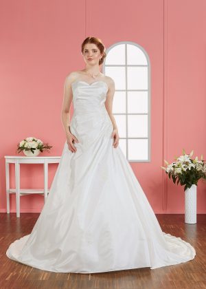 Fuchs 2019 Brautkleid D 03299 Avorio Vestito Eiche Brautmode Berlin