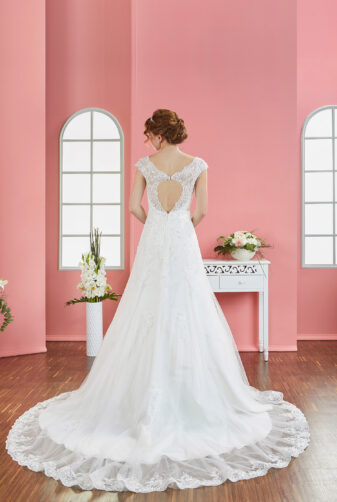 Fuchs 2019 Brautkleid D 03305 2 Avorio Vestito Eiche Brautmode Berlin