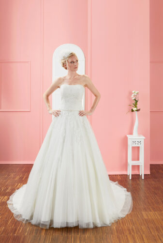Fuchs 2019 Brautkleid D 03311 1 Avorio Vestito Eiche Brautmode Berlin