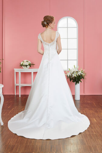 Fuchs 2019 Brautkleid R 01184 2 Avorio Vestito Eiche Brautmode Berlin