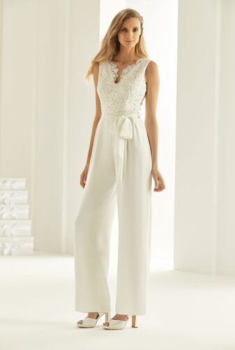 Ivory Brautkleider Bianco Evento 2020 TRINITY 1 Bianco Evento bridal jumpsuit Avorio Vestito BrideStore and more in Berlin Eiche