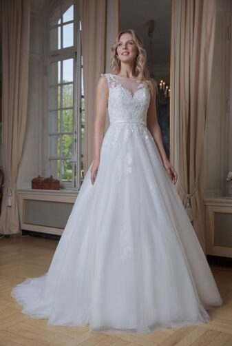 Amera Vera Kollektion 2020 Ivory Brautkleid Aidana B2009 2 Bei Avorio Vestito BrideStore And More Brautmode In Berlin Eiche