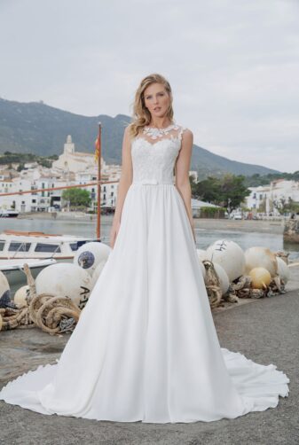 Amera Vera Kollektion 2020 Ivory Brautkleid Aleha B2017 2 Bei Avorio Vestito BrideStore And More Brautmode In Berlin Eiche