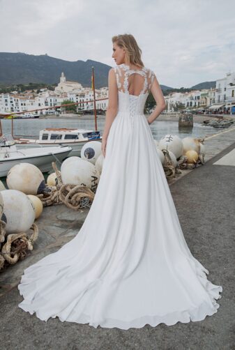 Amera Vera Kollektion 2020 Ivory Brautkleid Aleha B2017 4 Bei Avorio Vestito BrideStore And More Brautmode In Berlin Eiche