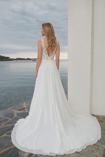 Amera Vera Kollektion 2020 Ivory Brautkleid Alinde B2007 4 Bei Avorio Vestito BrideStore And More Brautmode In Berlin Eiche