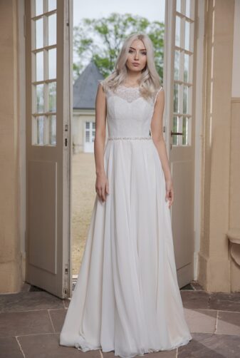 AnnAngelex Kollektion 2020 Ivory Brautkleid Barona B2053 2 Avorio Vestito BrideStore And More Brautmode In Berlin Eiche