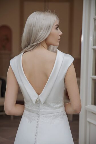 AnnAngelex Kollektion 2020 Ivory Brautkleid Bettina B2065 1 Avorio Vestito BrideStore And More Brautmode In Berlin Eiche