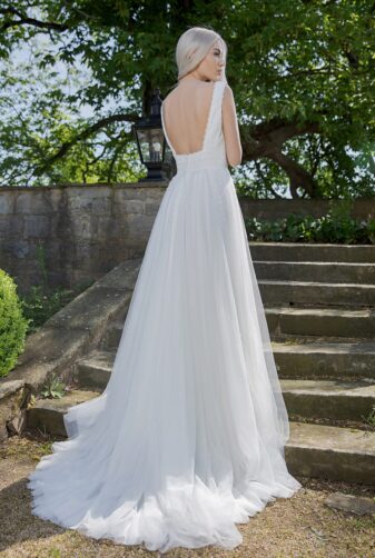 AnnAngelex Kollektion 2020 Ivory Brautkleid Brea B2055 5 Avorio Vestito BrideStore And More Brautmode In Berlin Eiche