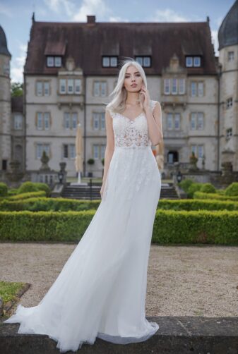 AnnAngelex Kollektion 2020 Ivory Brautkleid Brenda B2068 3 Avorio Vestito BrideStore And More Brautmode In Berlin Eiche