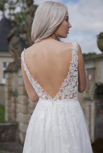 AnnAngelex Kollektion 2020 Ivory Brautkleid Brenda B2068 4 Avorio Vestito BrideStore And More Brautmode In Berlin Eiche