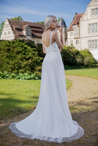 AnnAngelex Kollektion 2020 Ivory Brautkleid Breonna B2059 2 Avorio Vestito BrideStore And More Brautmode In Berlin Eiche
