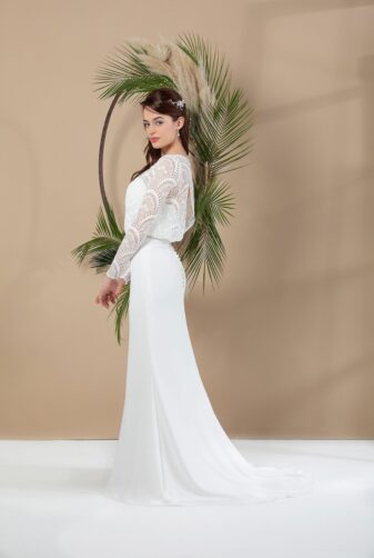 Brautmode In Berlin Eglantine 2020 Ivory Brautkleid EG C20 SAGE 4547 Bei Avorio Vestito BrideStore And More Hochzeitsmode In Berlin Eiche