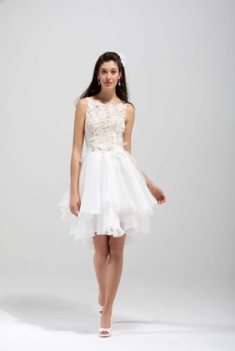 Brautmode In Berlin Eglantine 2020 Ivory Brautkleid EG C20 SALSA 1699 Bei Avorio Vestito BrideStore And More Hochzeitsmode In Berlin Eiche