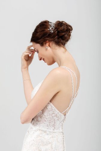 Brautmode In Berlin Eglantine 2020 Ivory Brautkleid EG C20 SAO PAULO 6318 Bei Avorio Vestito BrideStore And More Hochzeitsmode In Berlin Eiche