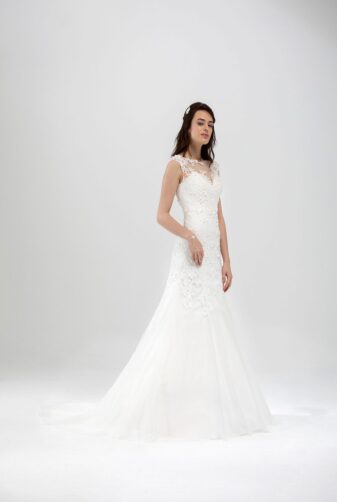 Brautmode In Berlin Eglantine 2020 Ivory Brautkleid EG C20 SAVANNAH4452 Bei Avorio Vestito BrideStore And More Hochzeitsmode In Berlin Eiche