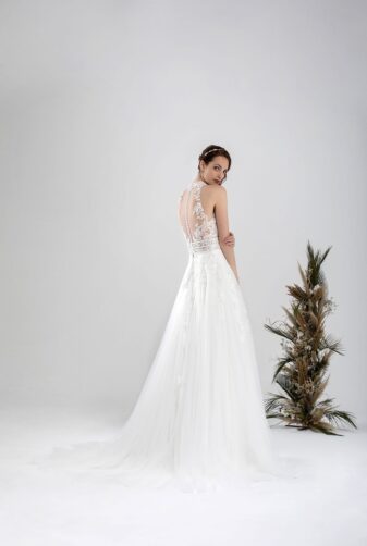 Brautmode In Berlin Eglantine 2020 Ivory Brautkleid EG C20 SCANDALE 6607 Bei Avorio Vestito BrideStore And More Hochzeitsmode In Berlin Eiche