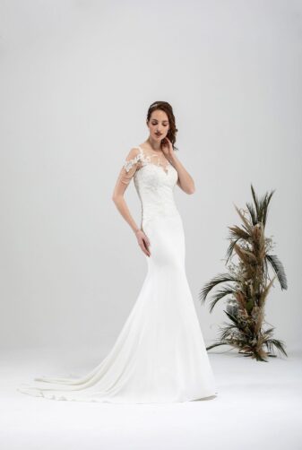 Brautmode In Berlin Eglantine 2020 Ivory Brautkleid EG C20 SENSUELLE 6476 Bei Avorio Vestito BrideStore And More Hochzeitsmode In Berlin Eiche