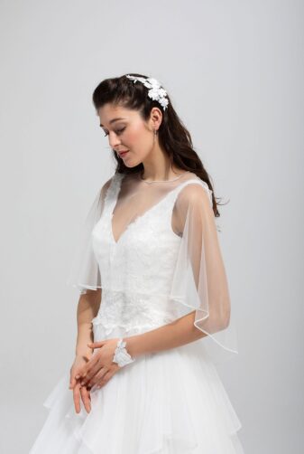 Brautmode In Berlin Eglantine 2020 Ivory Brautkleid EG C20 SULTANA 1580 Bei Avorio Vestito BrideStore And More Hochzeitsmode In Berlin Eiche