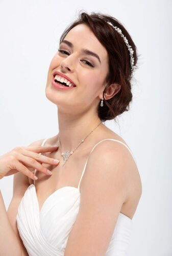 Brautmode In Berlin Eglantine 2020 Ivory Brautkleid EG C20 SVETLANA 4963 Bei Avorio Vestito BrideStore And More Hochzeitsmode In Berlin Eiche