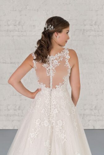 Hochzeitsmode In Berlin Fuchs 2020 Ivory Brautkleid D 03319 2 Bei Avorio Vestito BrideStore And More Hochzeitsmode In Berlin Eiche