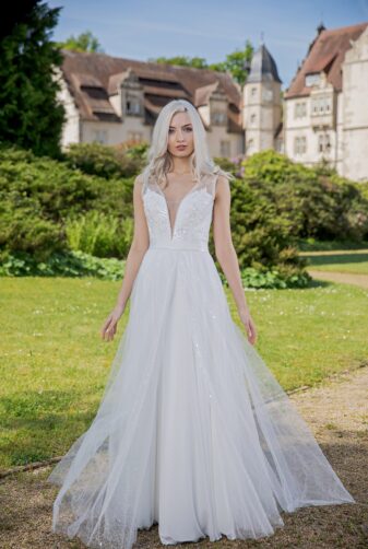 Langes Standesamtkleid ivory Kollektion 2020 A7201 A7202 4 bei Avorio Vestito Brautmode in Berlin