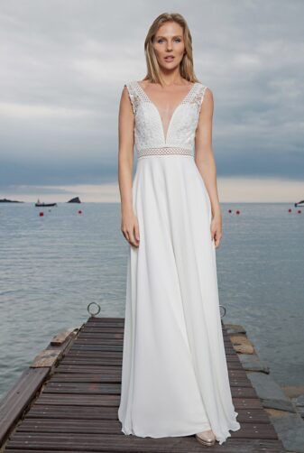 Langes Standesamtkleid ivory Kollektion 2020 A7203 bei Avorio Vestito Brautmode in Berlin