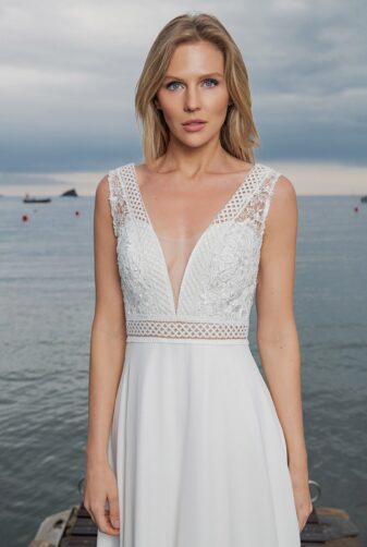 Langes Standesamtkleid ivory Kollektion 2020 A7203 2 bei Avorio Vestito Brautmode in Berlin