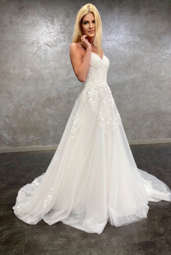 Amera Vera 2021 Brautkleid B2104 6 bei Avorio Vestito BrideStore and more Brautmode in Berlin