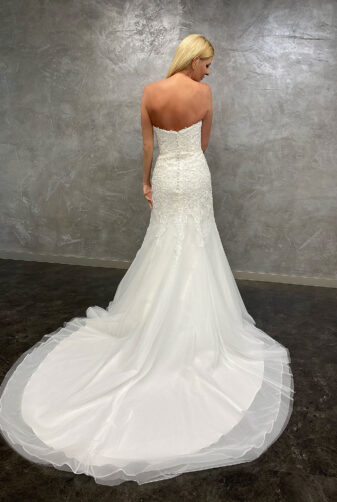 Amera Vera 2021 Brautkleid B2123 10 bei Avorio Vestito BrideStore and more Brautmode in Berlin