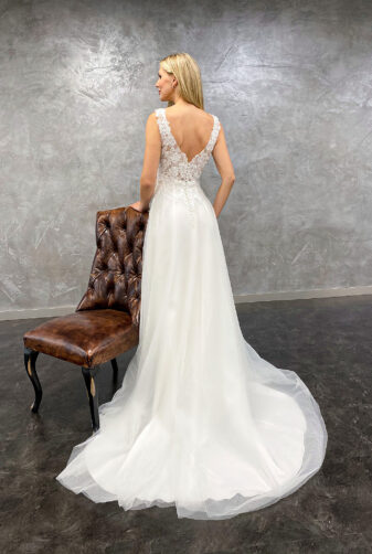 AnnAngelex 2021 Brautkleid B2190 6 Avorio Vestito BrideStore and more Brautmode in Berlin