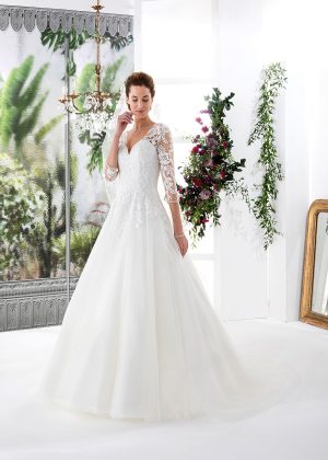 EGLANTINE CREATIONS 2021 Brautkleid EGC21 VAGABONDE 2845 Brautmode in Berlin Avorio Vestito BrideStore and more