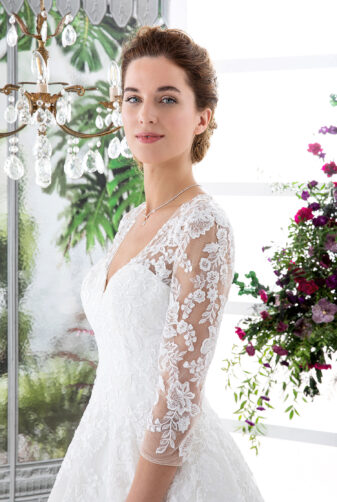 EGLANTINE CREATIONS 2021 Brautkleid EGC21 VAGABONDE 2859 Brautmode in Berlin Avorio Vestito BrideStore and more
