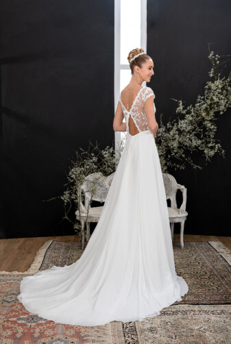 EGLANTINE CREATIONS 2021 Brautkleid EGC21 VALLAURIS 3852 Brautmode in Berlin Avorio Vestito BrideStore and more