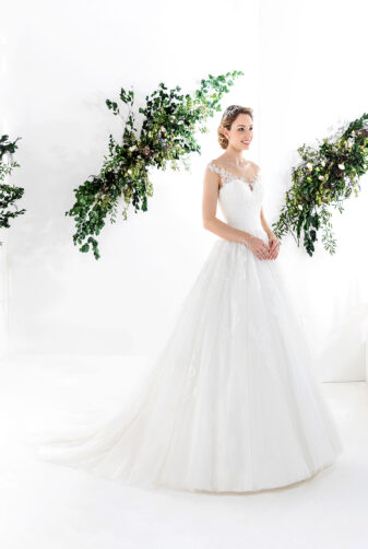 EGLANTINE CREATIONS 2021 Brautkleid EGC21 VELANCIA 2435 Brautmode in Berlin Avorio Vestito BrideStore and more