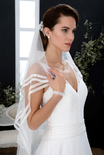 EGLANTINE CREATIONS 2021 Brautkleid EGC21 VIBRATION 4294 Brautmode in Berlin Avorio Vestito BrideStore and more