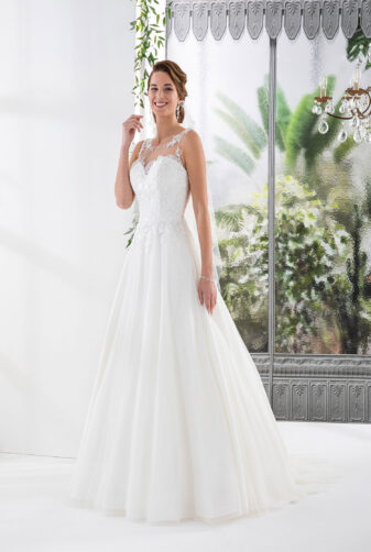 EGLANTINE CREATIONS 2021 Brautkleid EGC21 VIC 4048 Brautmode in Berlin Avorio Vestito BrideStore and more