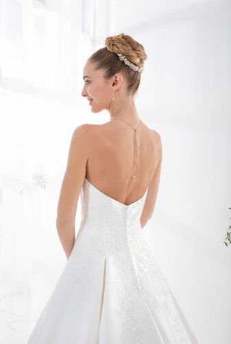 EGLANTINE CREATIONS 2021 Brautkleid EGC21 VOLGA 3769 Brautmode in Berlin Avorio Vestito BrideStore and more