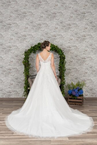 Fuchs Moden 2021 Brautkleid D 03373 (2) Brautmode in Berlin Avorio Vestito BrideStore and more