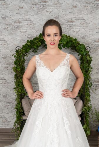 Fuchs Moden 2021 Brautkleid D 03373 (3) Brautmode in Berlin Avorio Vestito BrideStore and more